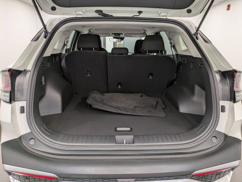 Certified 2024 Kia Sportage LX image 24