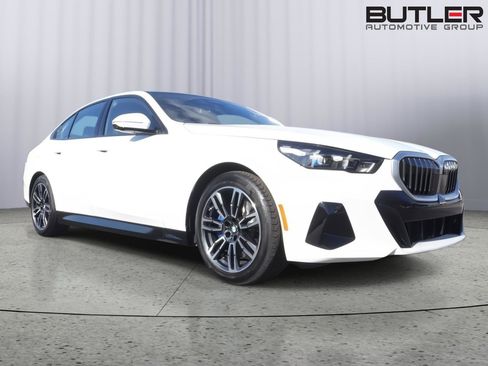 New 2026 BMW 530i w/ M Sport Package RWD image 41