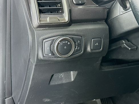 Used 2020 Ford Ranger Lariat w/ Technology Package RWD image 17