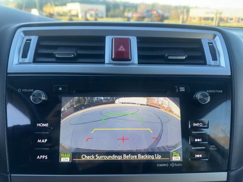 Used 2017 Subaru Outback 2.5i Limited image 26