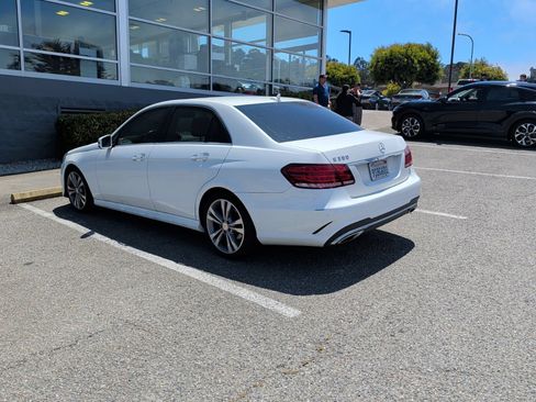 Used 2014 Mercedes-Benz E 350 Sedan image 4