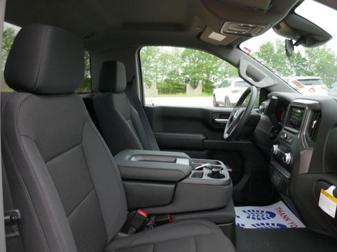 New 2026 GMC Sierra 1500 Pro w/ Pro Value Package AWD/4WD image 11