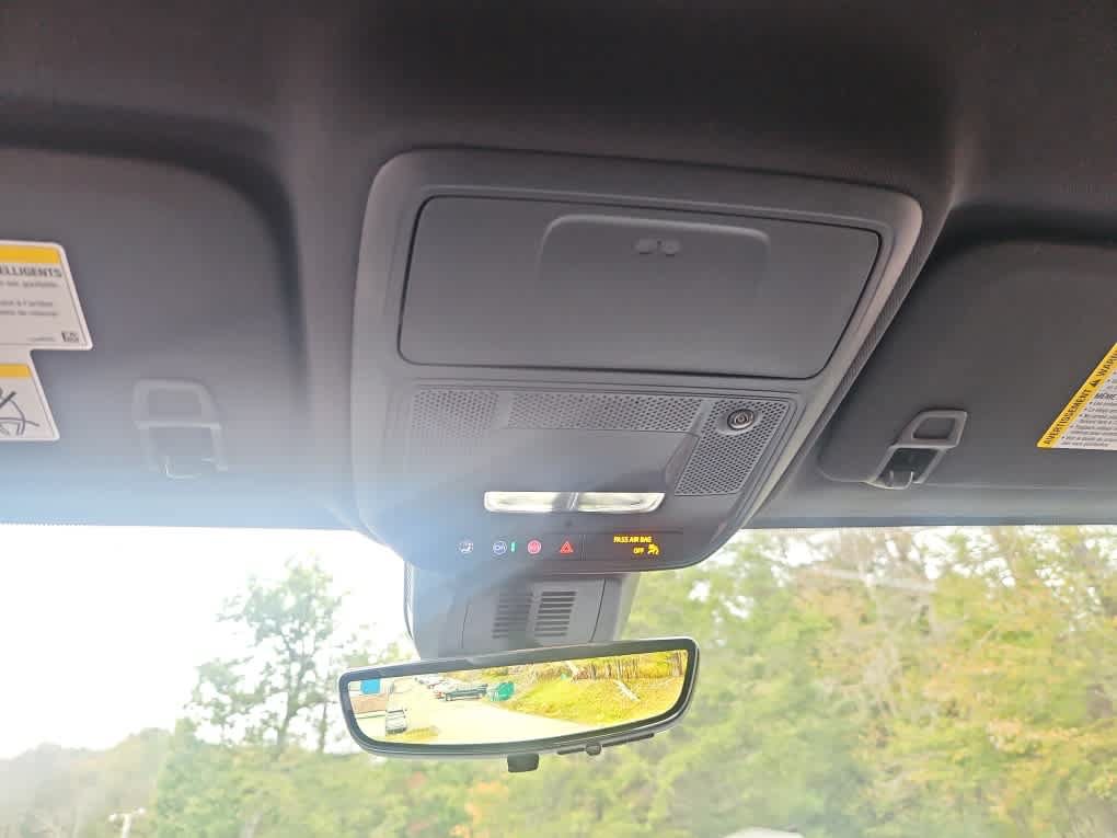 New 2027 GMC Terrain AT4 w/ Convenience Package III AWD/4WD image 15