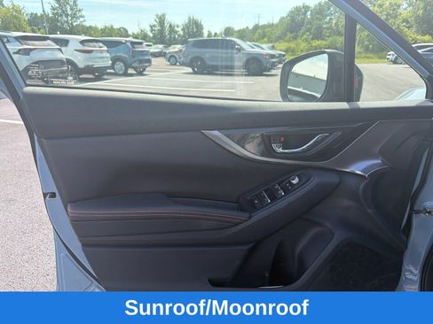 Used 2019 Subaru Crosstrek 2.0i Limited w/ Moonroof Package AWD/4WD image 11