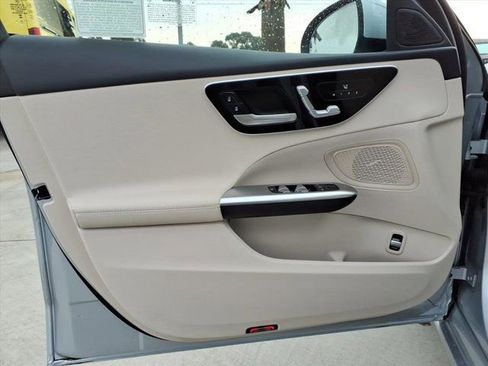 Used 2025 Mercedes-Benz C 300 4MATIC Sedan image 13