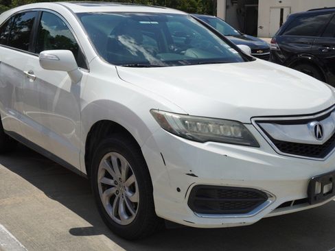 Used 2017 Acura RDX FWD image 3