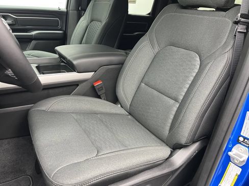 New 2026 RAM 1500 Big Horn AWD/4WD image 8