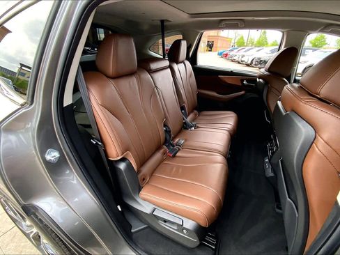 Used 2024 Acura MDX FWD w/ Technology Package image 21