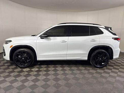 Certified 2025 Volkswagen Tiguan SE R-Line AWD/4WD image 7