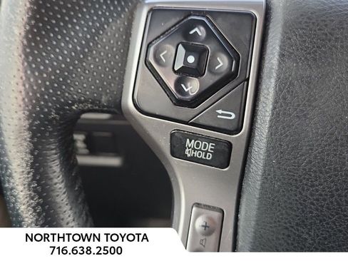 Used 2016 Toyota 4Runner Limited image 18