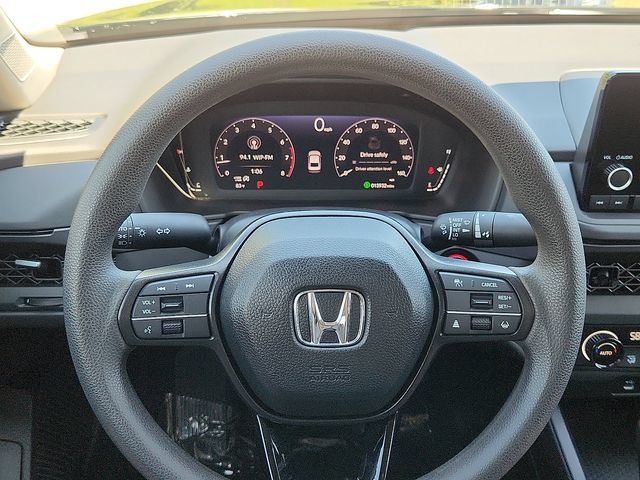 Certified 2025 Honda Accord SE image 20
