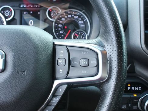 Used 2026 RAM 1500 Express AWD/4WD image 25