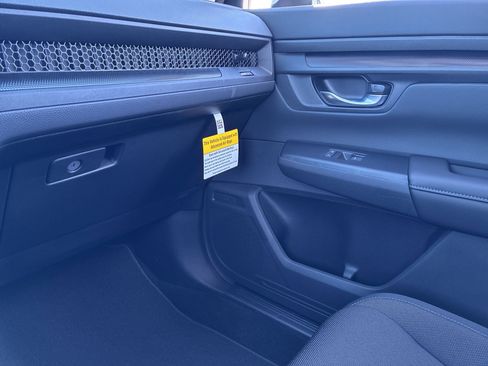 Certified 2026 Honda CR-V LX image 31