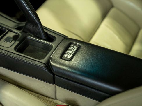Used 1991 Acura NSX RWD image 23