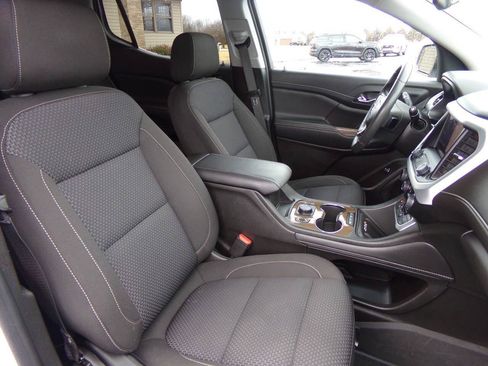 Used 2023 GMC Acadia SLE w/ Driver Convenience Package image 31