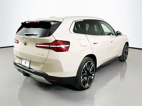 Used 2025 BMW X3 xDrive30i w/ Premium Package AWD/4WD image 5