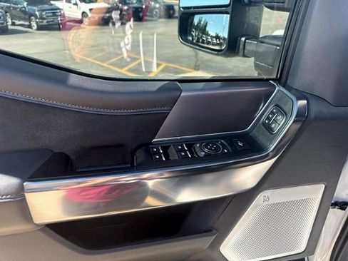 Used 2026 Ford F250 Platinum AWD/4WD image 12