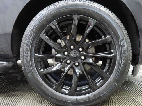 Used 2025 Ford Expedition Active AWD/4WD image 11