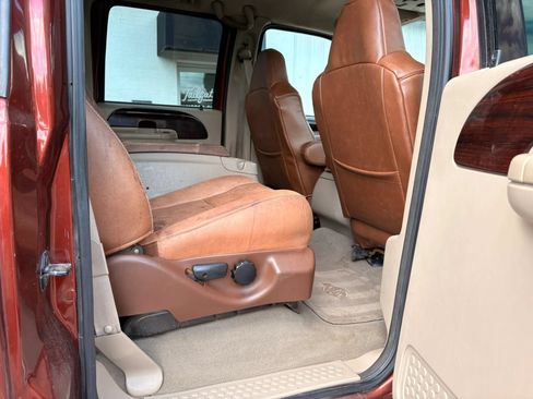 Used 2005 Ford F350 Lariat AWD/4WD image 10
