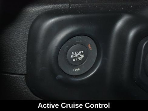 Used 2023 Jeep Wrangler Unlimited Sahara w/ Cold Weather Group AWD/4WD image 21