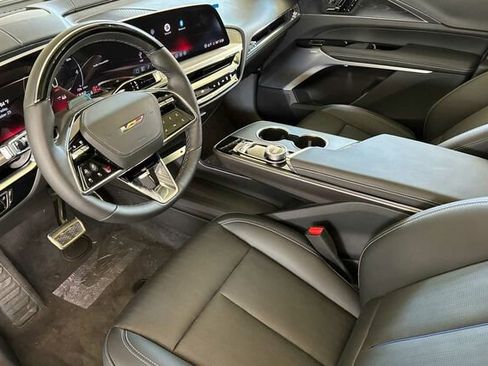 New 2026 Cadillac Lyriq V image 10