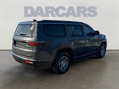 Used 2022 Jeep Wagoneer Series I image 7