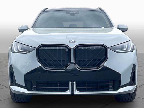 New 2026 BMW X3 xDrive30 w/ Premium Package image 3