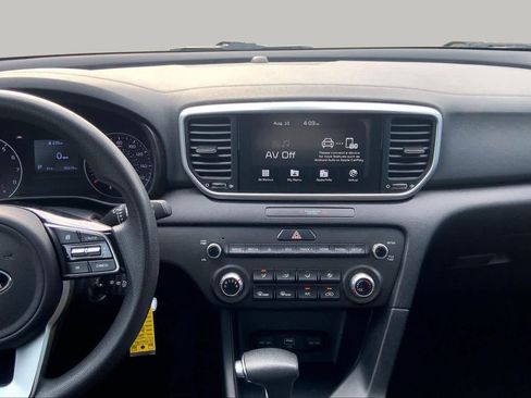 Used 2020 Kia Sportage LX FWD image 7