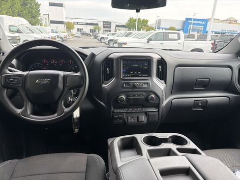 Used 2019 Chevrolet Silverado 1500 Custom Trail Boss w/ Custom Convenience Package image 26