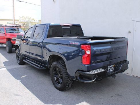 Used 2020 Chevrolet Silverado 1500 LT Trail Boss image 4