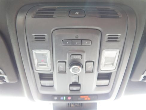 Used 2024 GMC Yukon Denali Ultimate AWD/4WD image 20