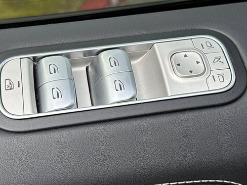 Certified 2024 Mercedes-Benz G 63 AMG 4MATIC image 14