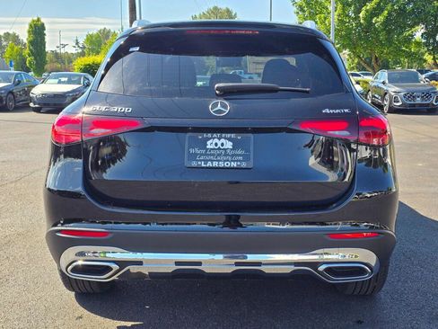 New 2026 Mercedes-Benz GLC 300 4MATIC image 5