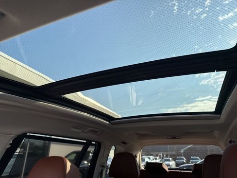 Certified 2022 BMW X7 xDrive40i w/ Executive Package image 20