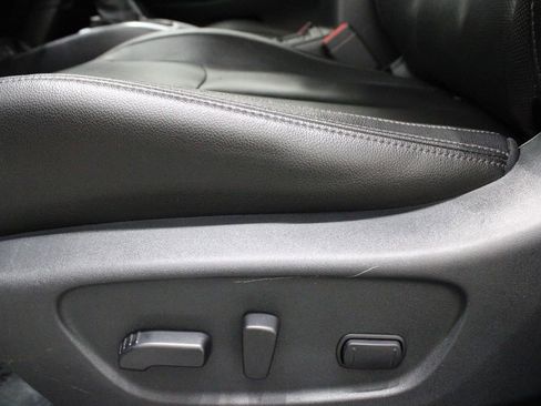 Used 2020 Nissan Rogue SL image 22