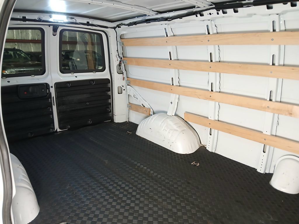 Certified 2025 Chevrolet Express 2500 w/ Driver Convenience Package RWD image 9