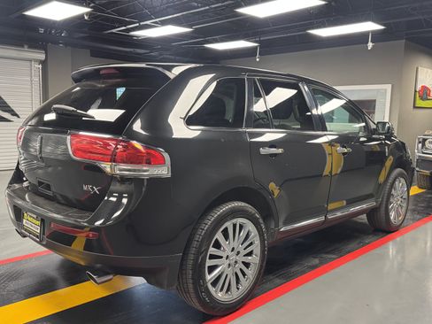 Used 2015 Lincoln MKX FWD w/ Equipment Group 102A image 6