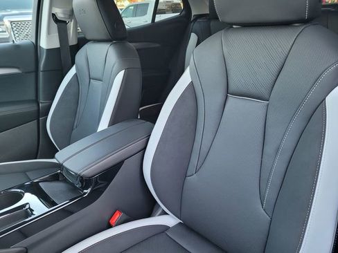 New 2025 Buick Envision Sport Touring image 15