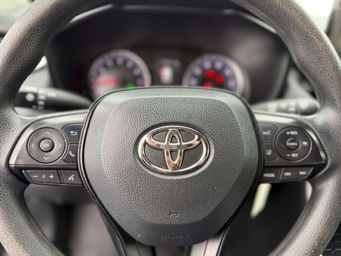 Used 2020 Toyota RAV4 LE w/ All Weather Liner Package image 38