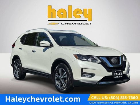 Used 2017 Nissan Rogue SL w/ SL Premium Package AWD/4WD image 1