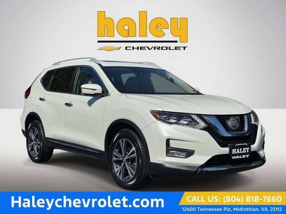 Used 2017 Nissan Rogue SL w/ SL Premium Package
