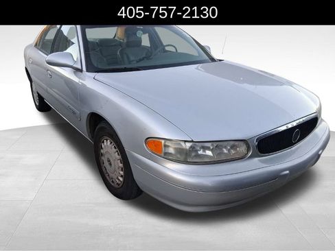 Used 2001 Buick Century Limited w/ Special Edition Pkg image 2