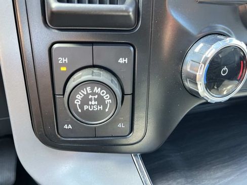 Used 2024 Ford F150 Lariat w/ Equipment Group 502A High AWD/4WD image 59