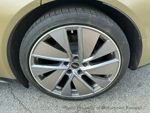 Used 2022 Audi e-tron GT Prestige w/ Prestige Package image 27