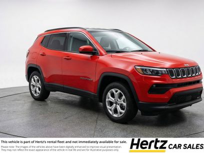 Used 2025 Jeep Compass Latitude