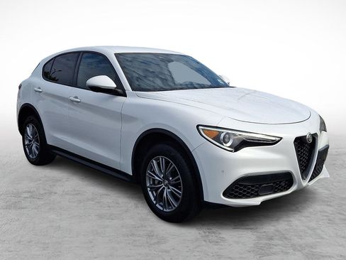 Used 2023 Alfa Romeo Stelvio Sprint AWD/4WD image 7