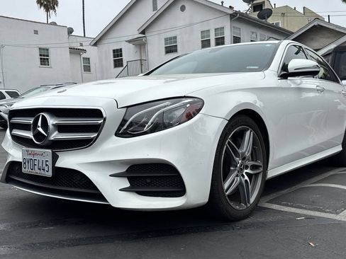 Used 2020 Mercedes-Benz E 350 Sedan image 3