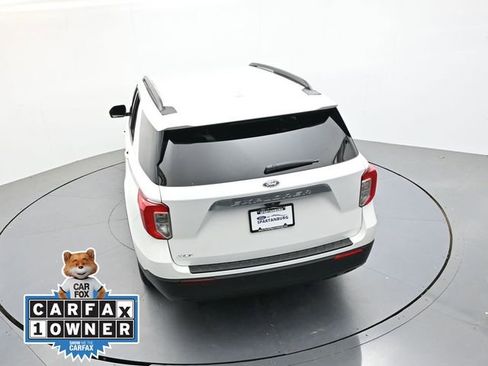 Used 2024 Ford Explorer XLT image 25