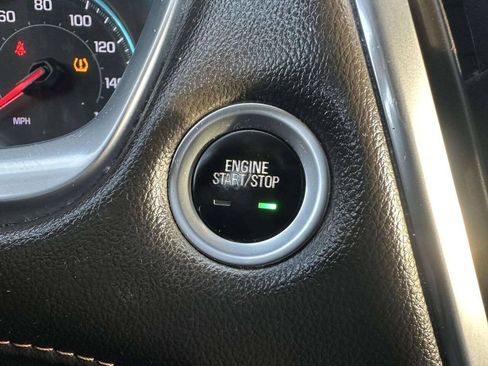 Used 2019 Chevrolet Traverse LT AWD/4WD image 30
