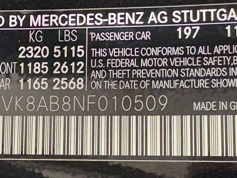 Used 2022 Mercedes-Benz SL 55 AMG 4MATIC w/ Driver Assistance Package image 43